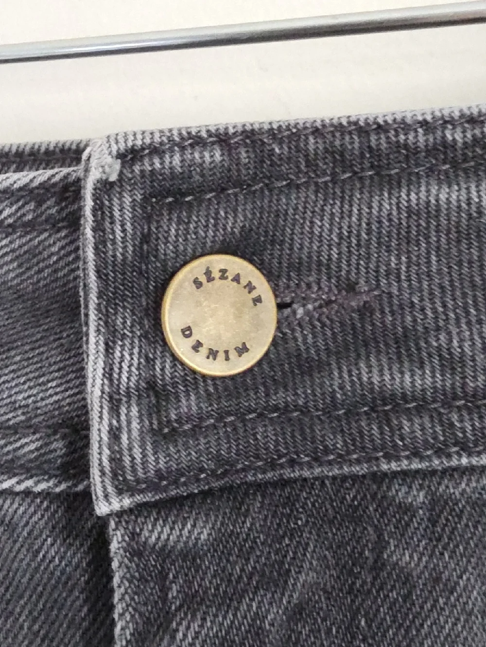 Sezane Black Wide-Leg Flare Jeans - Picture 4 of 9